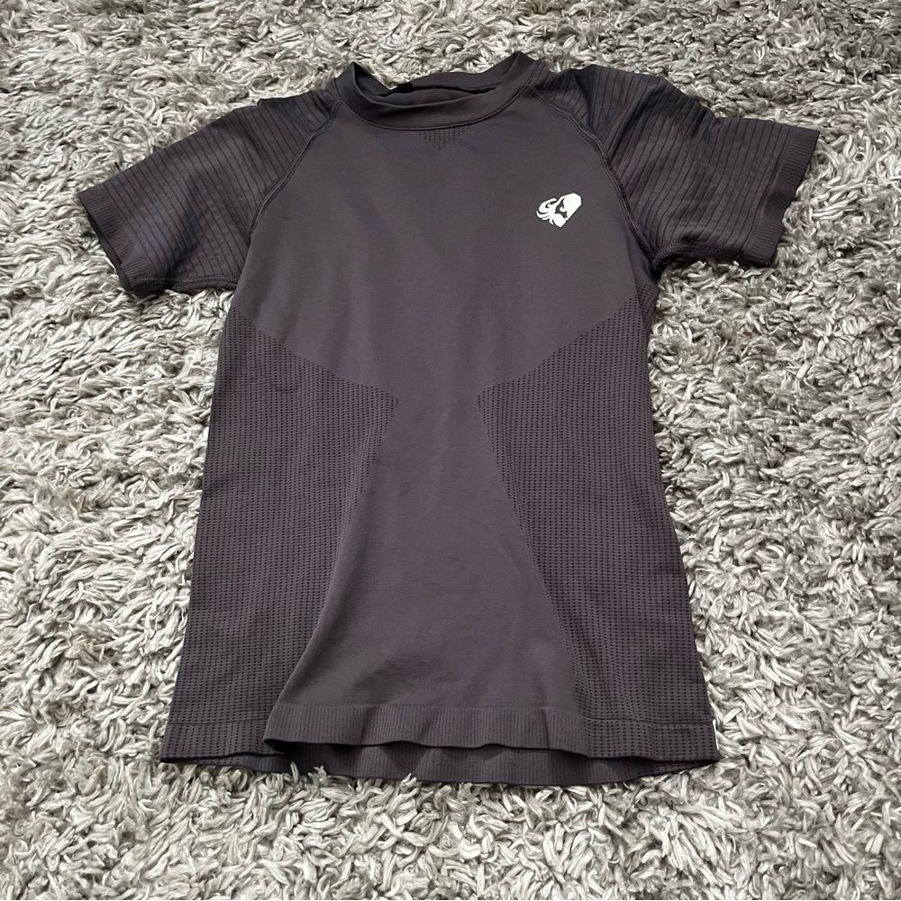 Women’s best active short sleeve t shirt size small
